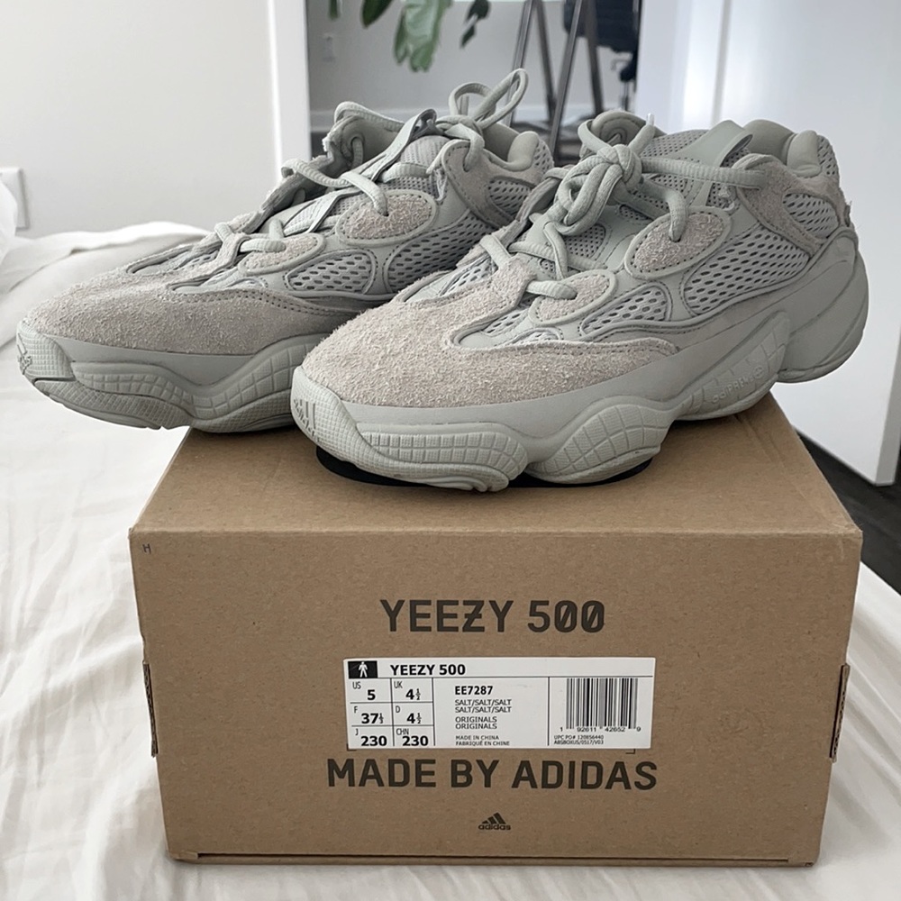 Yeezy 500 color is salt